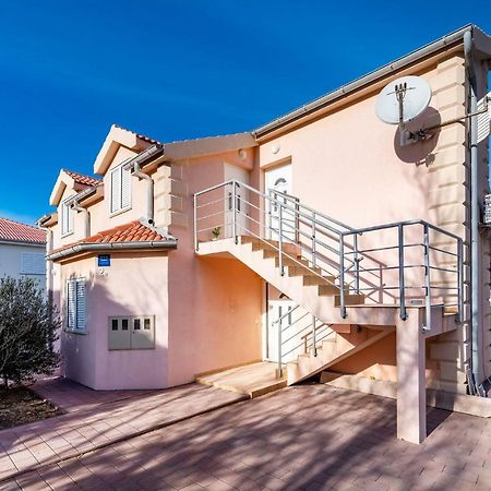 Apartments Matej Pag Town Zewnętrze zdjęcie