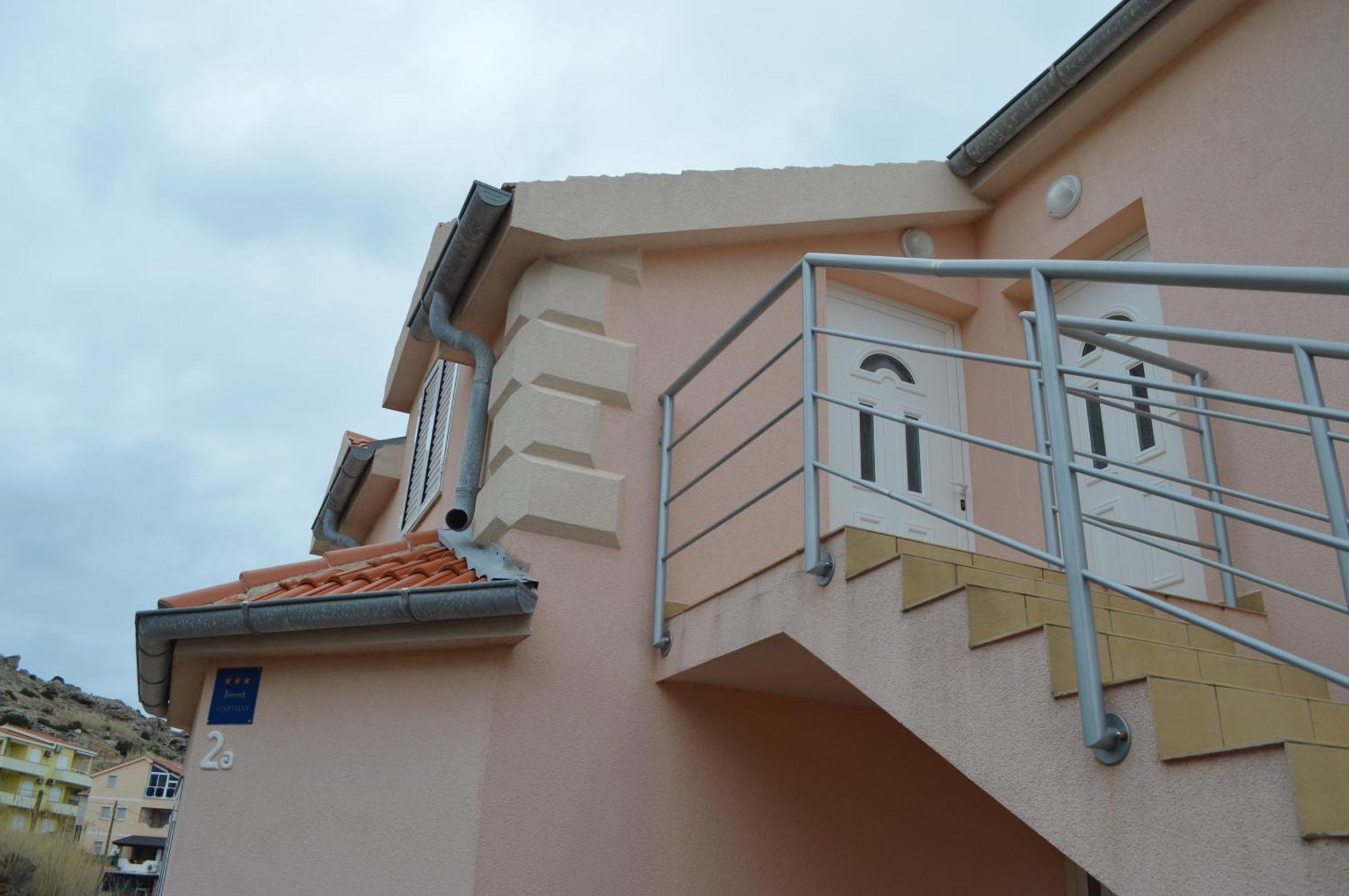 Apartments Matej Pag Town Zewnętrze zdjęcie